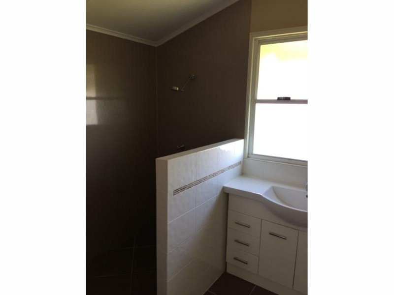 6 Headrick Street, Wandal QLD 4700